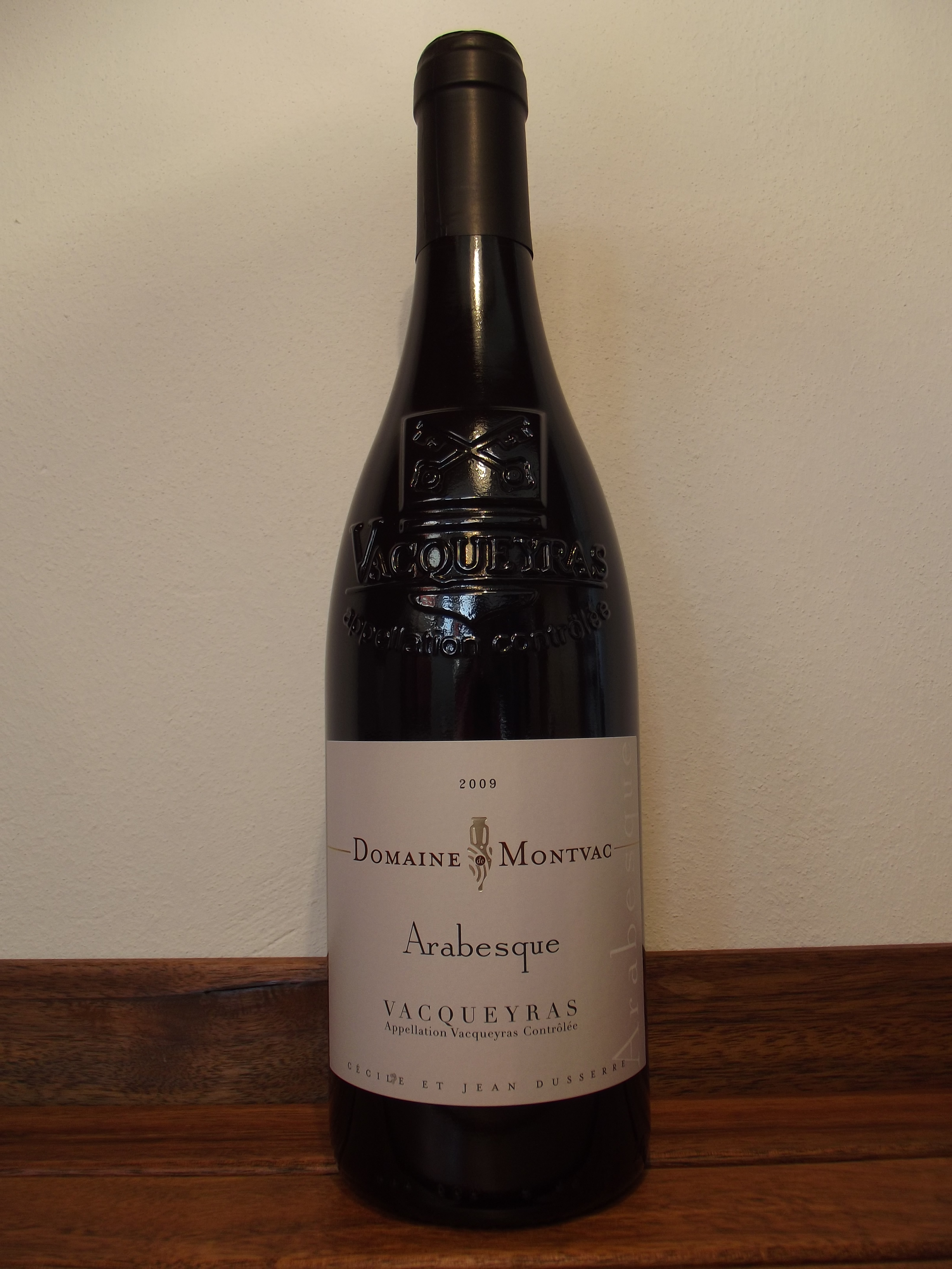 - Die Wein-Gourmets Nowak Montvac Ute von & Bursian Vacqueyras Ulrich de Domaine Arabesque GbR